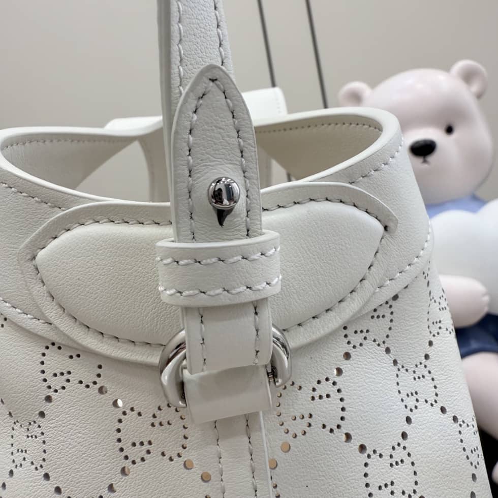 Gucci Giglio Leather Small White Tote Bag 860845_4_154631 Gucci Giglio Leather Small White Tote Bag 860845