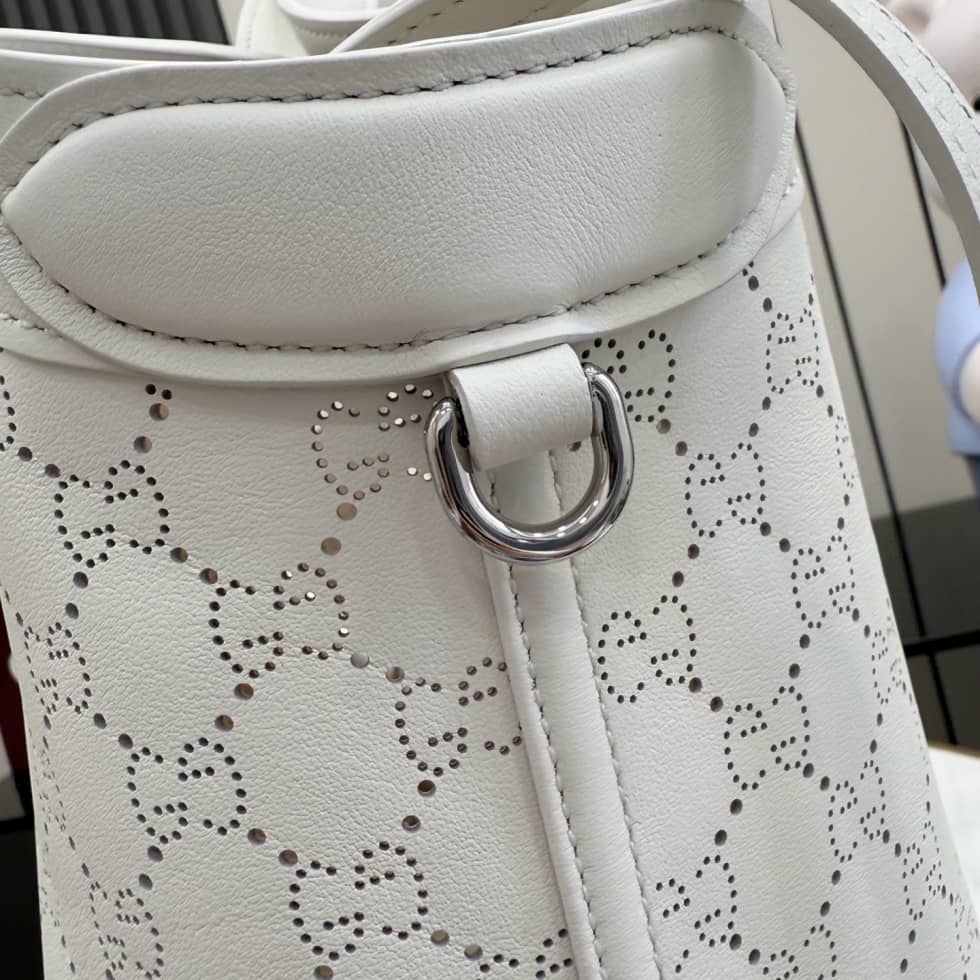 Gucci Tote Leather Large White Tote Bag 853971_7_154641 Gucci Tote Leather Large White Tote Bag 853971