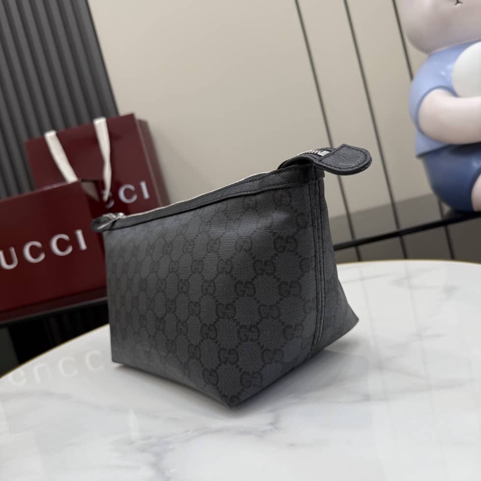 Gucci Essence Small Toiletry Case Black 875159_1_154671 Gucci Essence Small Toiletry Case Black 875159