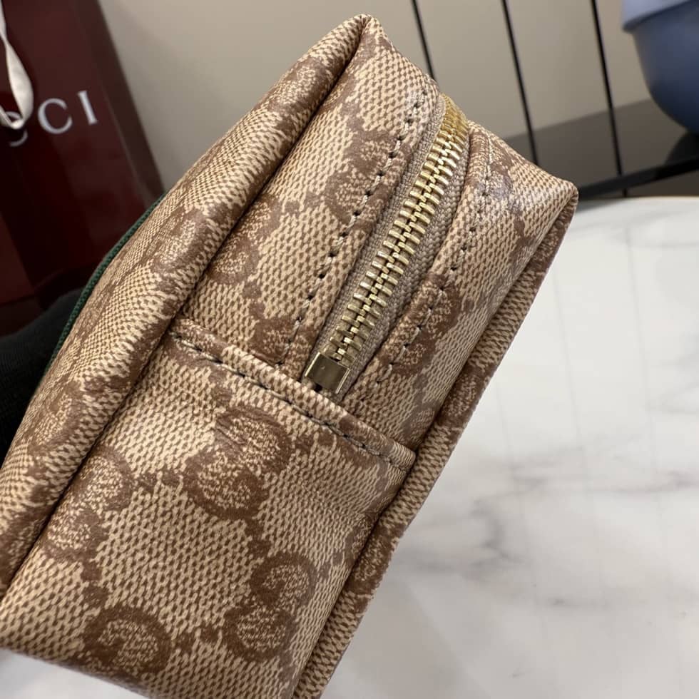 Gucci Medium Cosmetic Case With Web Beige 876050_6_154691 Gucci Medium Cosmetic Case With Web Beige 876050