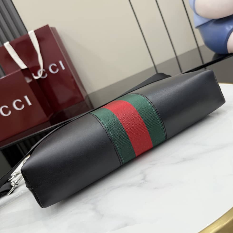 Gucci Leather Medium Crossbody Bag Black_3_154851 Gucci Leather Medium Crossbody Bag Black