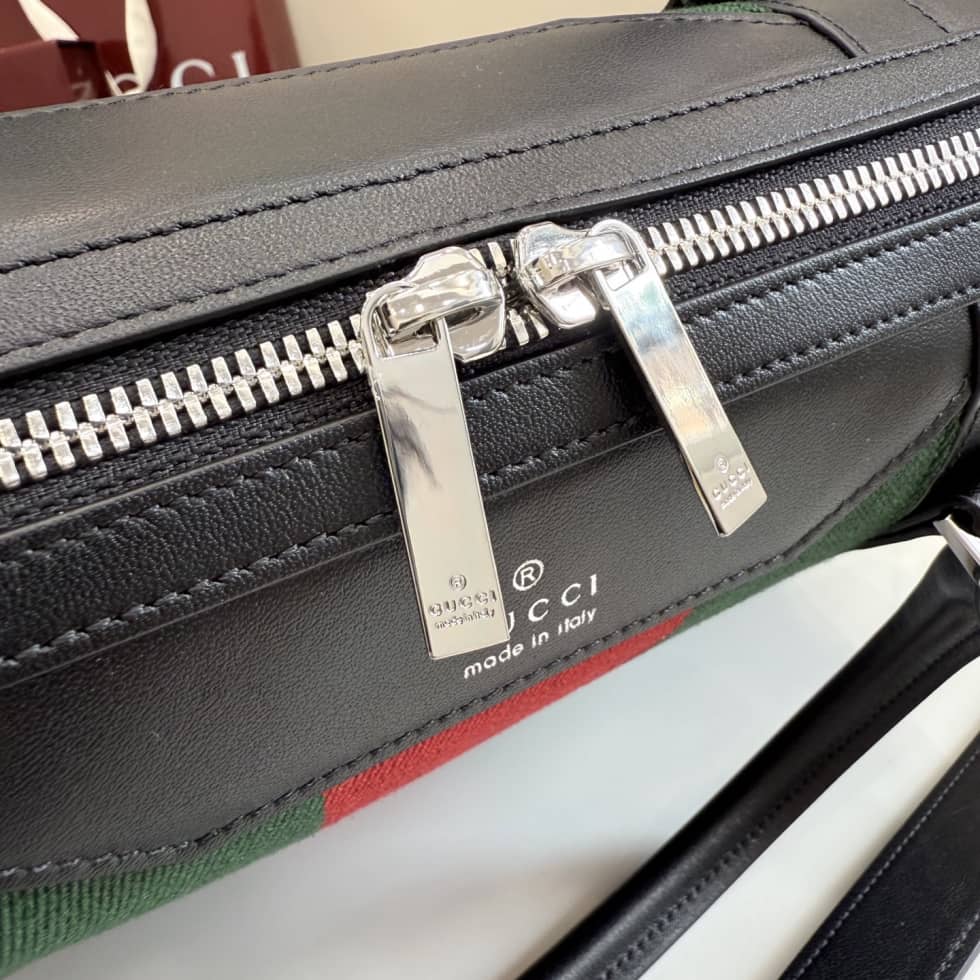Gucci Essence Classic Medium Briefcase Black_6_154861 Gucci Essence Classic Medium Briefcase Black