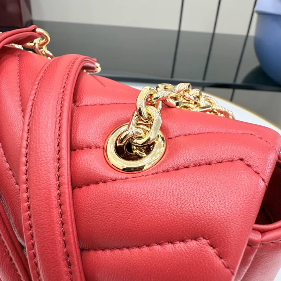 Gucci Marmont Leather Medium Red Shoulder Bag_4_155771 Gucci Marmont Leather Medium Red Shoulder Bag