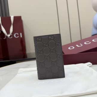 Gucci GG Emblem Gray Card Case 850183