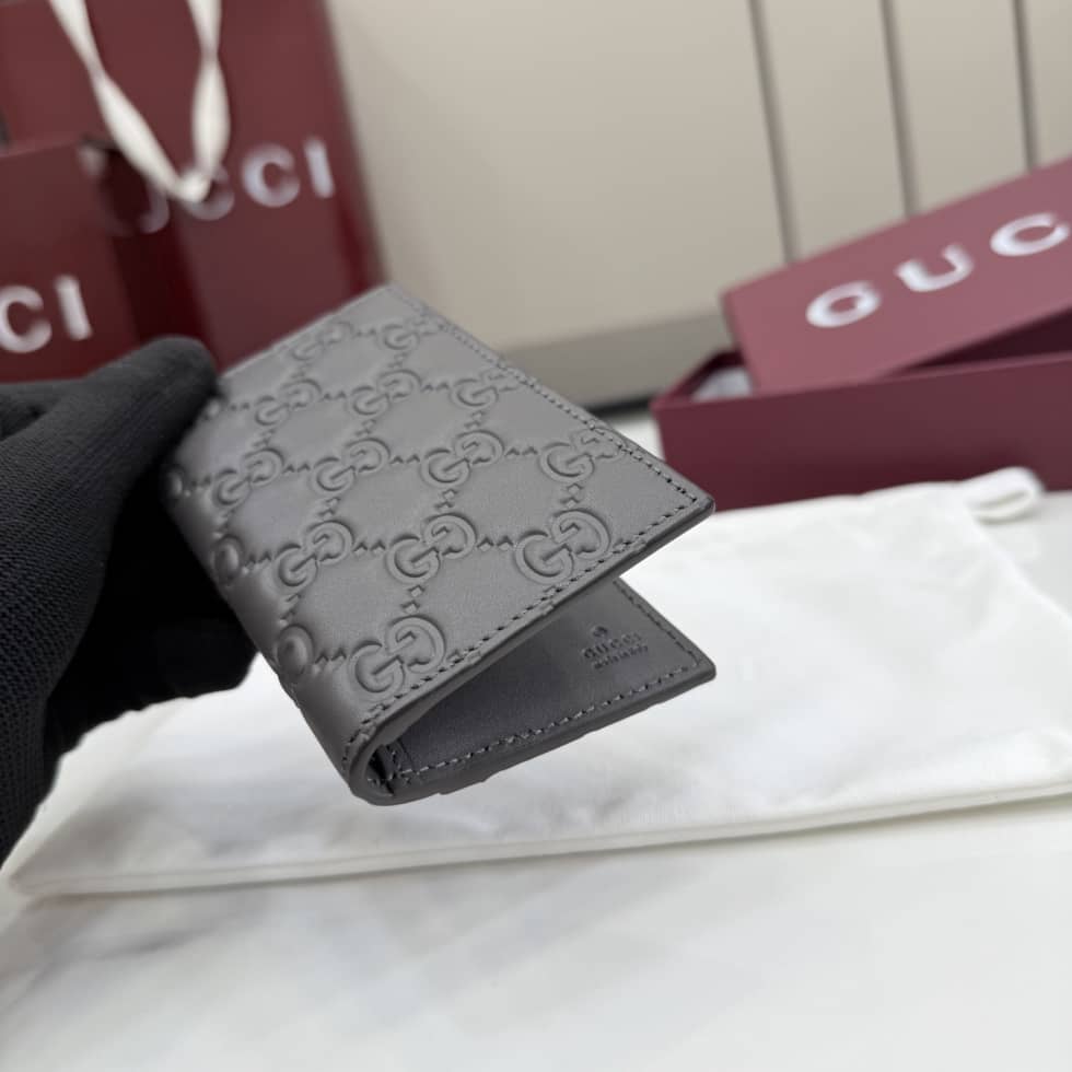 Gucci GG Emblem Gray Card Case 850183_4_155871 Gucci GG Emblem Gray Card Case 850183