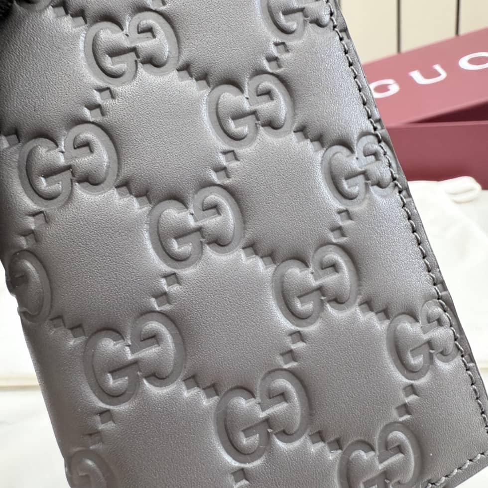 Gucci GG Emblem Gray Card Case 850183_5_155871 Gucci GG Emblem Gray Card Case 850183