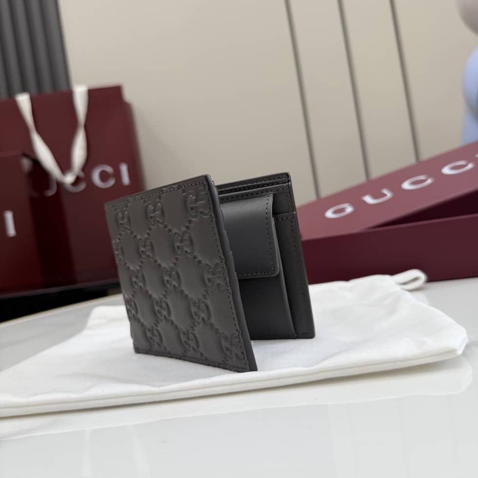 Gucci GG Emblem Coin Wallet For Men Gray 850177_1_155901 Gucci GG Emblem Coin Wallet For Men Gray 850177