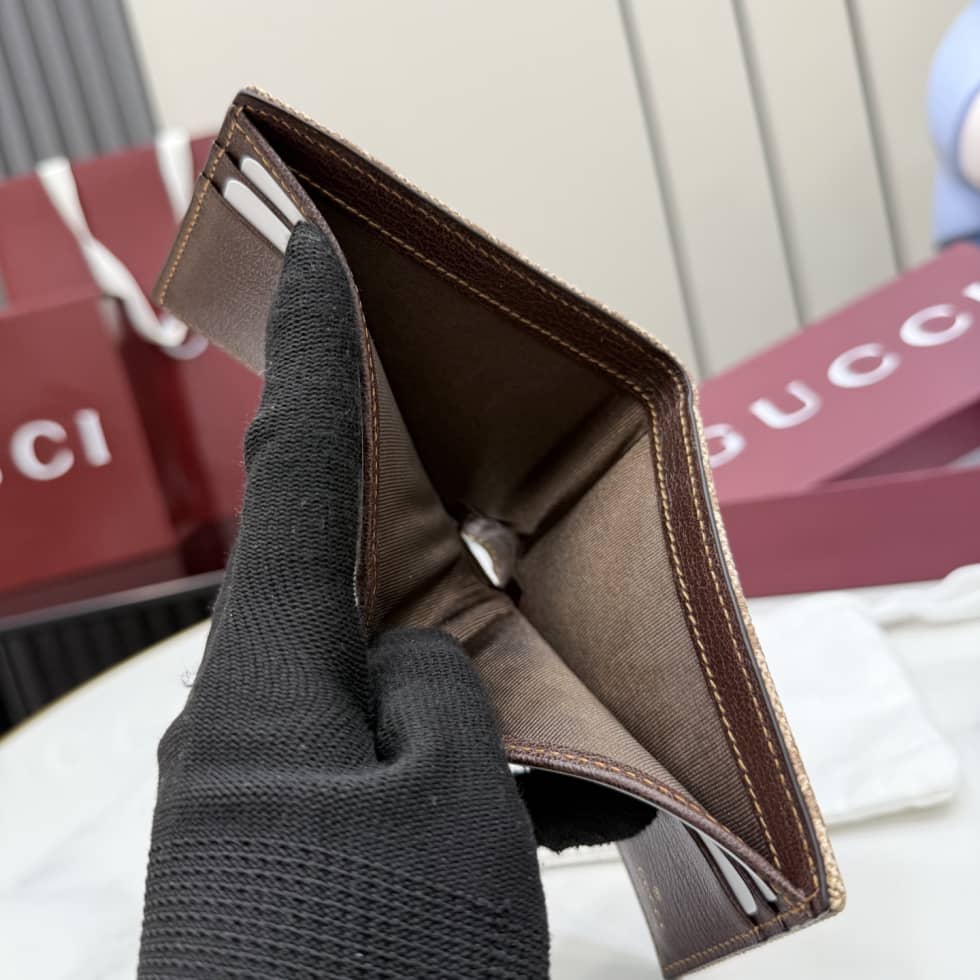 Gucci Essence Classic Beige Bi-Fold Wallet A003OQ_5_155971 Gucci Essence Classic Beige Bi-Fold Wallet A003OQ