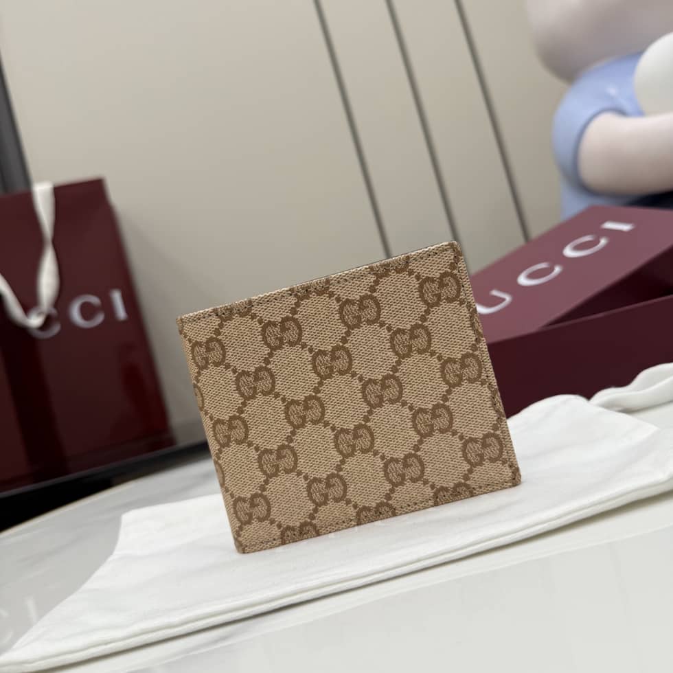 Gucci Essence Classic Bi-fold Wallet Beige 876390_10_155981 Gucci Essence Classic Bi-fold Wallet Beige 876390