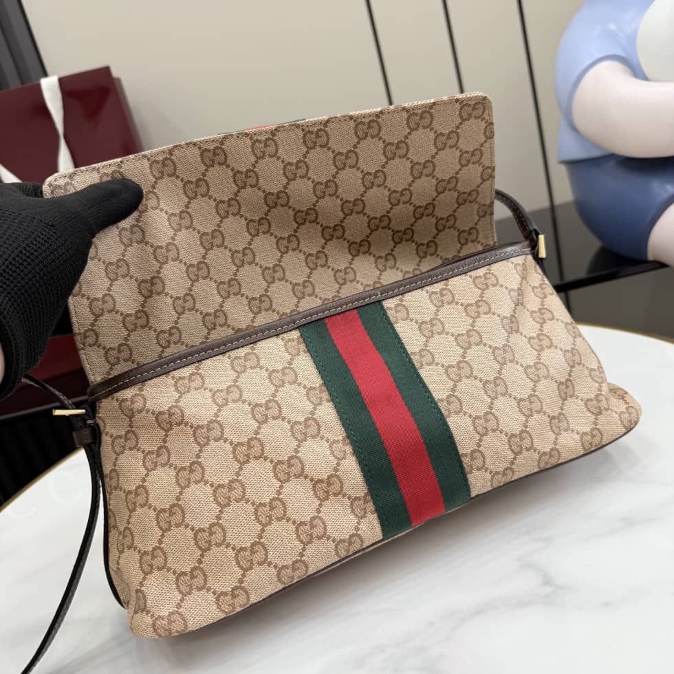 Gucci Madison Medium Shoulder Bag Sand Brown_6_156091 Gucci Madison Medium Shoulder Bag Sand Brown