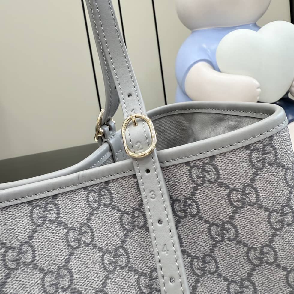 Gucci GG Emblem Medium Tote Bag Gray 815214_4_156121 Gucci GG Emblem Medium Tote Bag Gray 815214