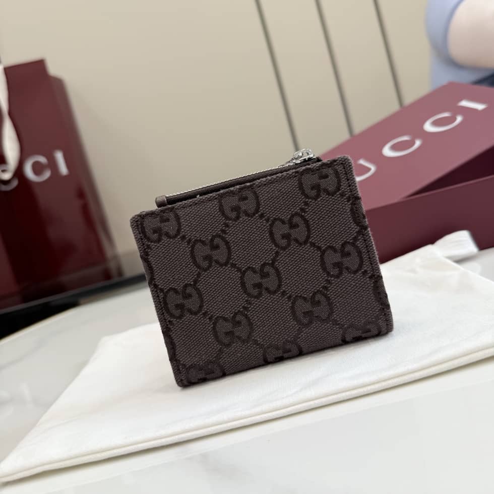 Gucci Logo Plaque Small Wallet Dark Brown 875798_1_156151 Gucci Logo Plaque Small Wallet Dark Brown 875798