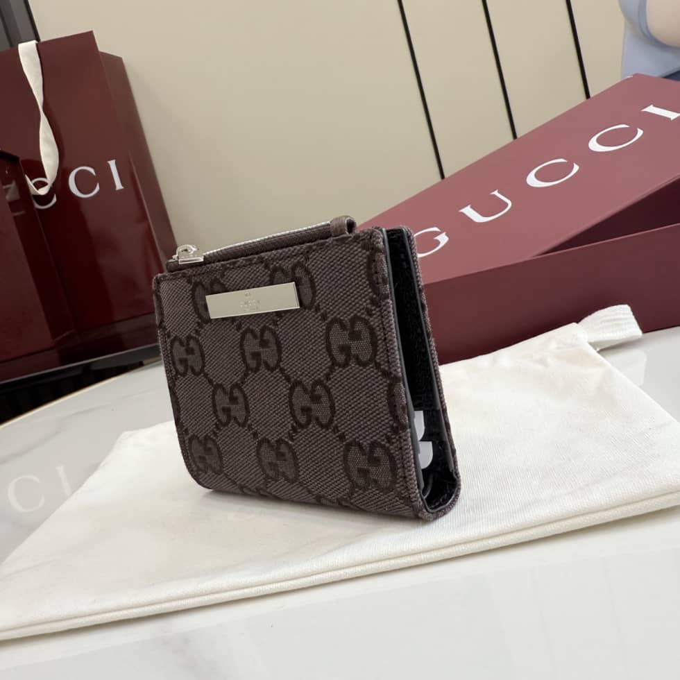 Gucci Logo Plaque Small Wallet Dark Brown 875798_2_156151 Gucci Logo Plaque Small Wallet Dark Brown 875798