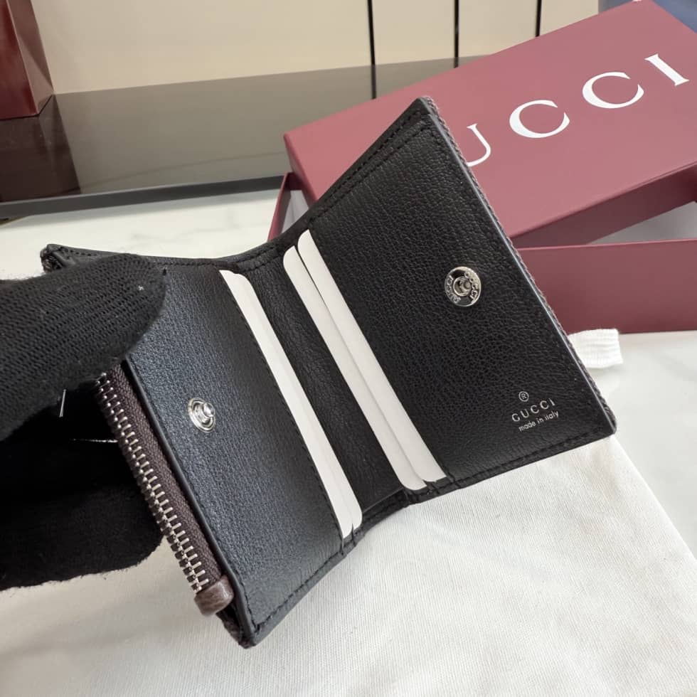 Gucci Logo Plaque Small Wallet Dark Brown 875798_7_156151 Gucci Logo Plaque Small Wallet Dark Brown 875798