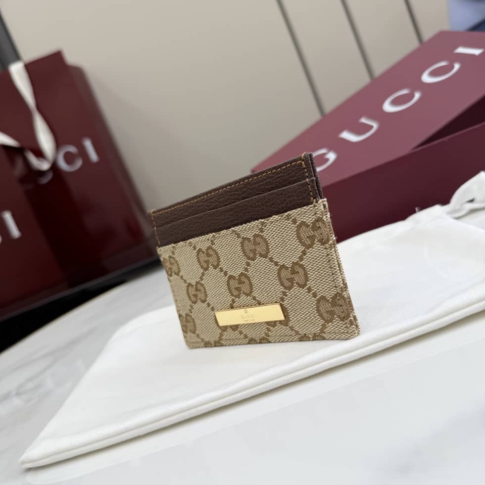 Gucci Logo Plaque Card Case Sand Brown 875795_2_156161 Gucci Logo Plaque Card Case Sand Brown 875795