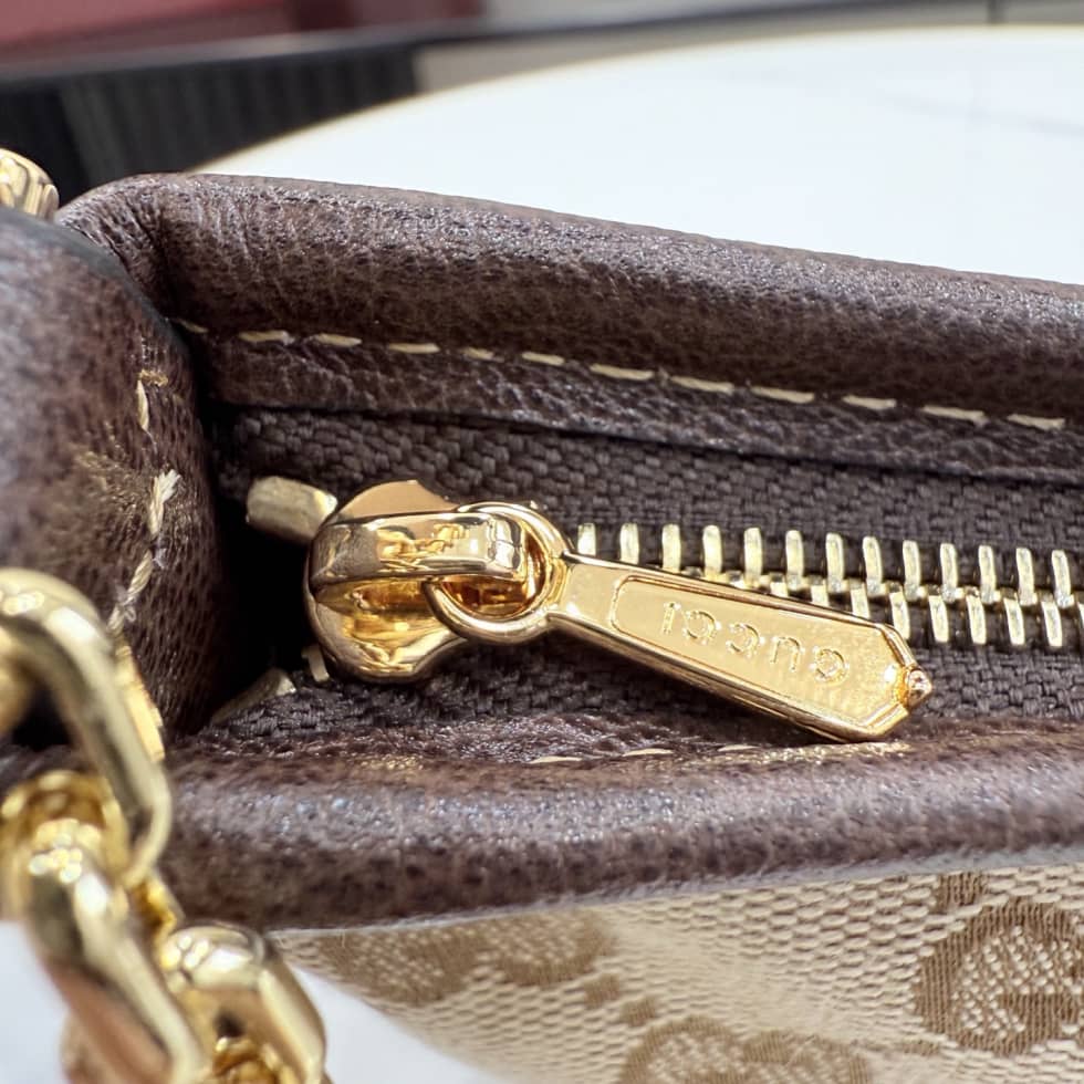 Gucci Gossip Small Shoulder Bag Sand Brown 875847_5_156211 Gucci Gossip Small Shoulder Bag Sand Brown 875847