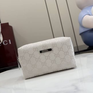 Gucci Canvas Medium Ivory Cosmetic Case 875801