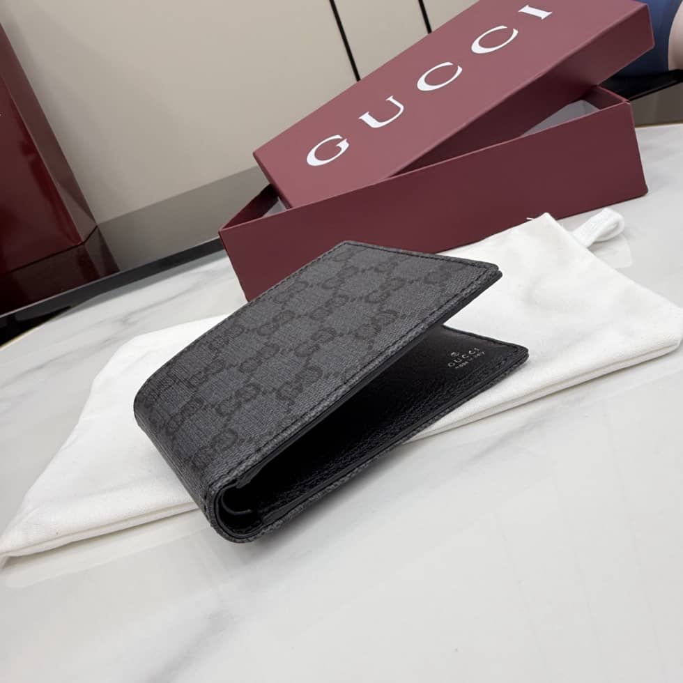 Gucci Essence Classic Black Bi-fold Wallet 876390_3_156851 Gucci Essence Classic Black Bi-fold Wallet 876390
