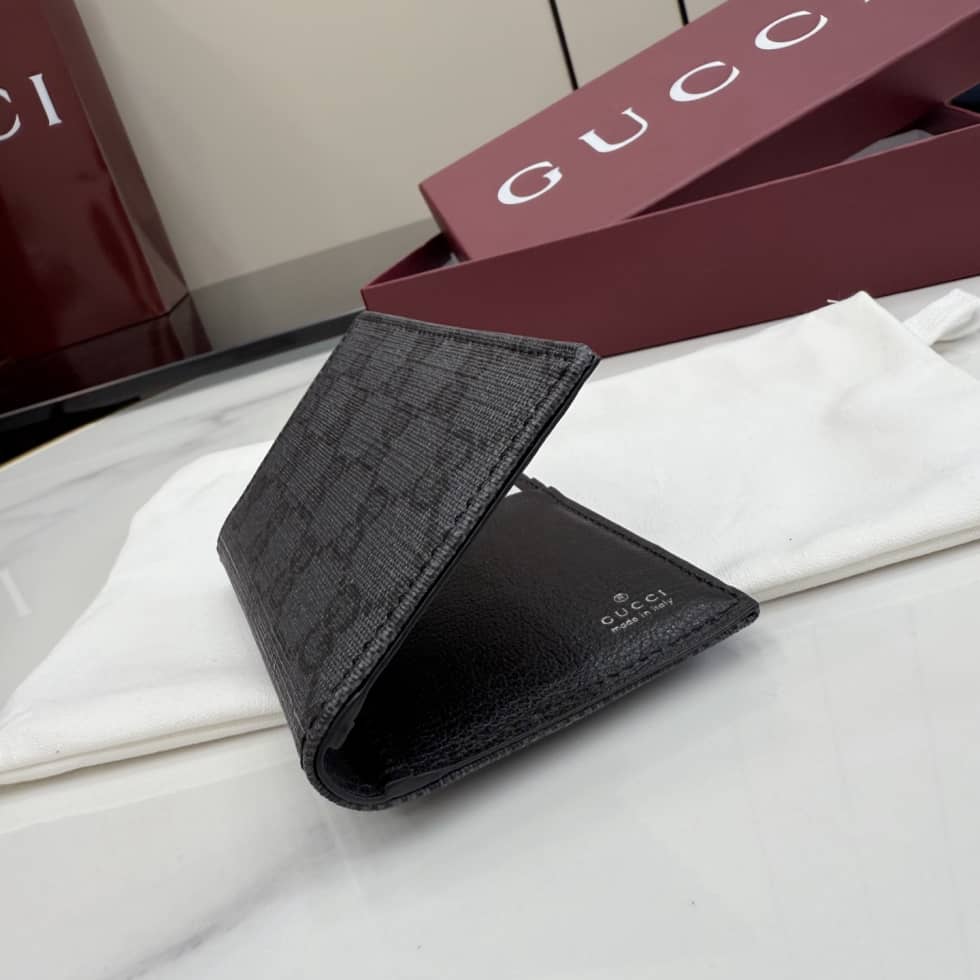 Gucci Essence Classic Canvas Black Card Case 876421_3_156871 Gucci Essence Classic Canvas Black Card Case 876421