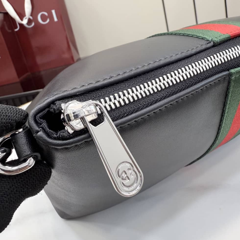 Gucci Leather Web Medium Black Pouch 867275_6_157351 Gucci Leather Web Medium Black Pouch 867275