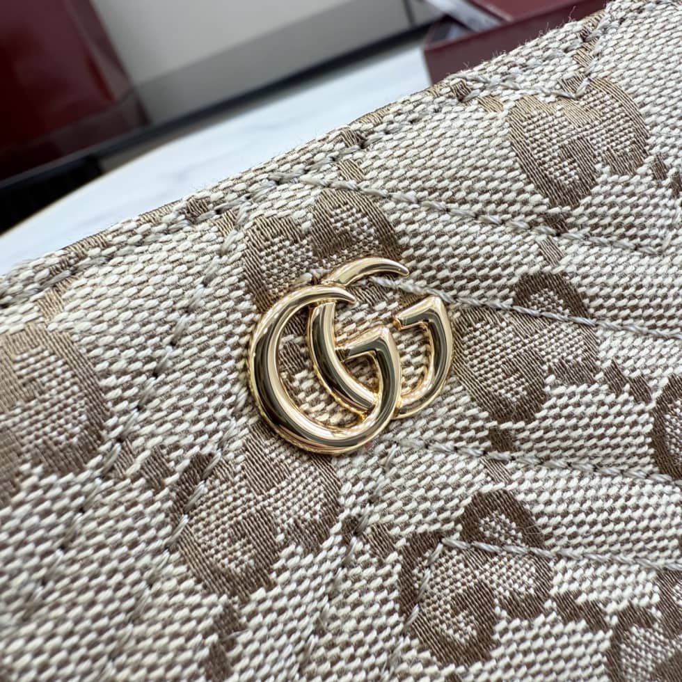 Gucci GG Marmont Small Wallet Sand Brown 773427_3_157391 Gucci GG Marmont Small Wallet Sand Brown 773427