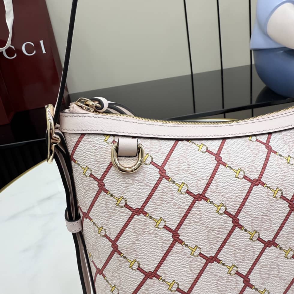 Gucci GG Emblem Canvas Medium Pink Shoulder Bag_5_157620 Gucci GG Emblem Canvas Medium Pink Shoulder Bag