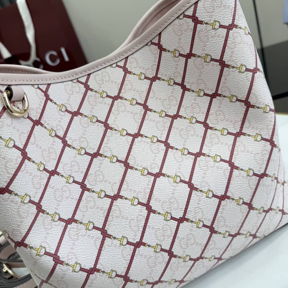 Gucci GG Emblem Canvas Medium Pink Bucket Bag_5_157640 Gucci GG Emblem Canvas Medium Pink Bucket Bag
