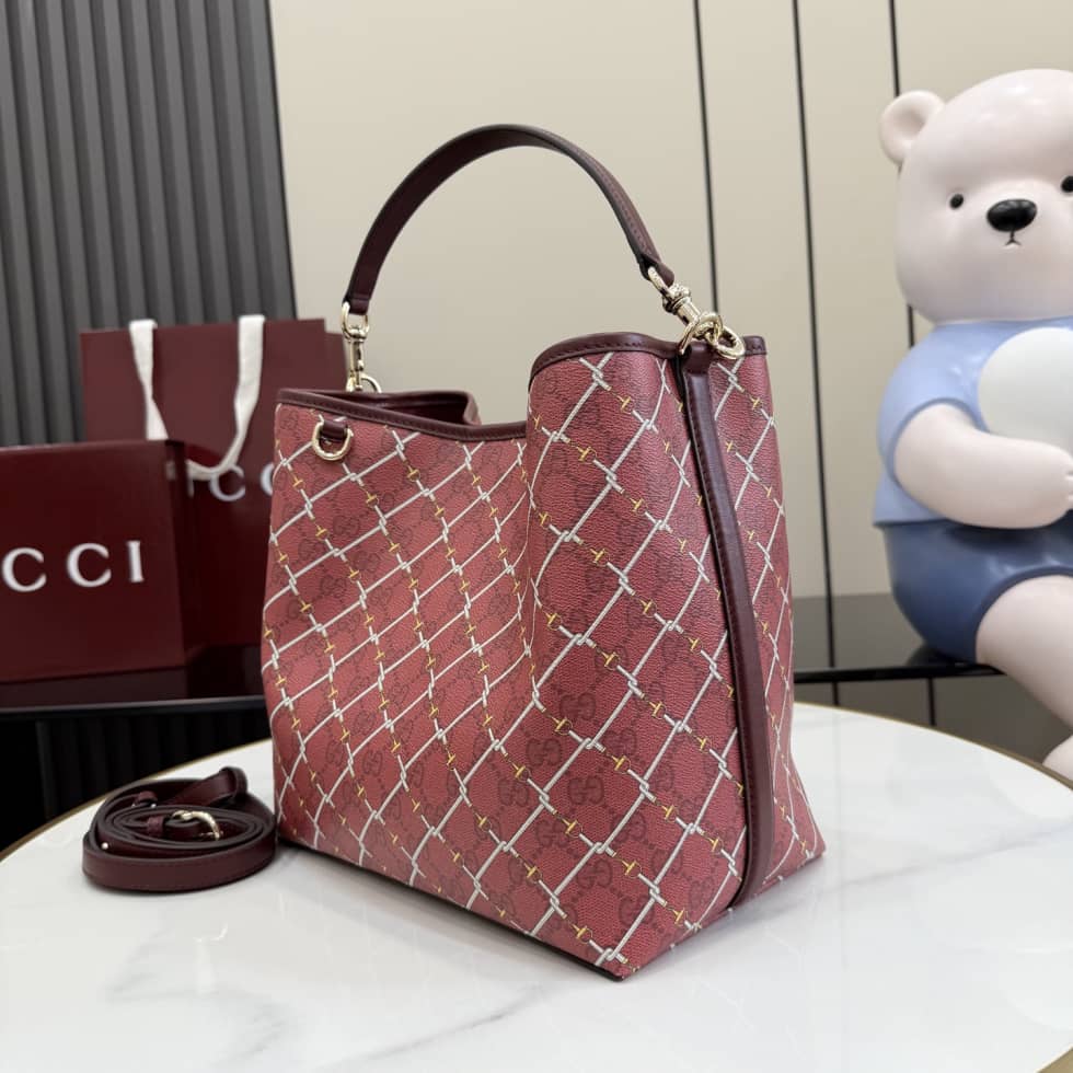 Gucci GG Emblem Canvas Medium Red Bucket Bag_2_157680 Gucci GG Emblem Canvas Medium Red Bucket Bag