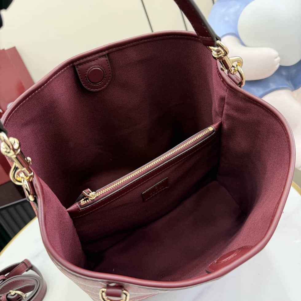 Gucci GG Emblem Canvas Medium Red Bucket Bag_7_157680 Gucci GG Emblem Canvas Medium Red Bucket Bag