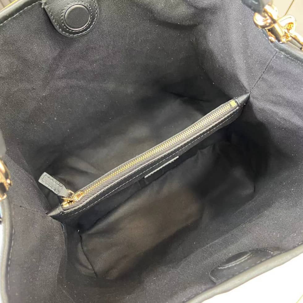 Gucci GG Emblem Medium Black Bucket Bag 815103_7_157900 Gucci GG Emblem Medium Black Bucket Bag 815103