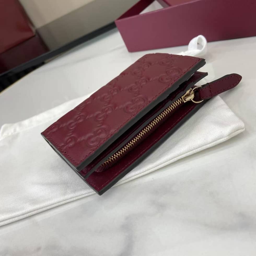 Gucci GG Emblem Leather Red Bifold Wallet 847208_3_158000 Gucci GG Emblem Leather Red Bifold Wallet 847208