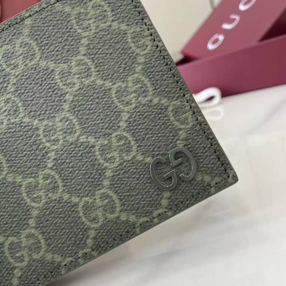 Gucci Mens Green Bi-Fold Wallet 768243_5_158539 Gucci Mens Green Bi-Fold Wallet 768243