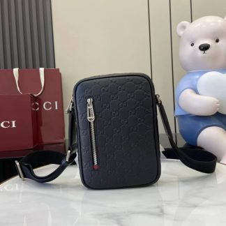 Gucci GG Emblem Small Black Crossbody Bag 850238