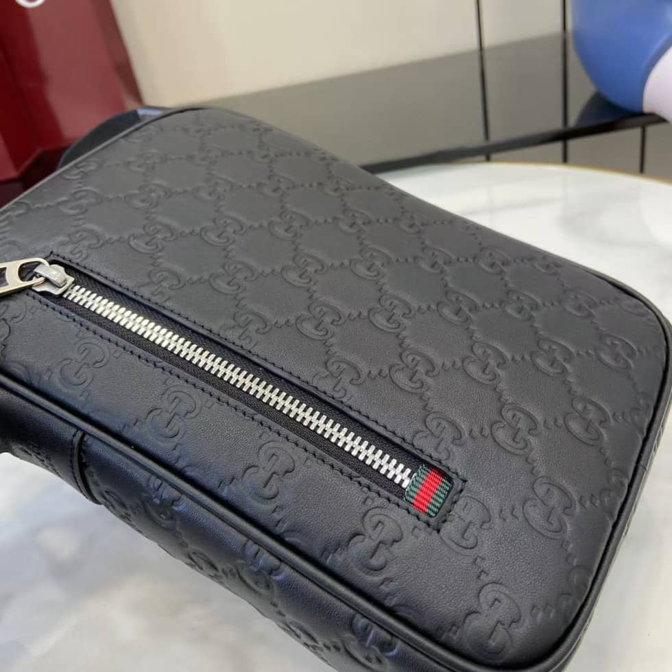 Gucci GG Emblem Small Black Crossbody Bag 850238_4_158959 Gucci GG Emblem Small Black Crossbody Bag 850238