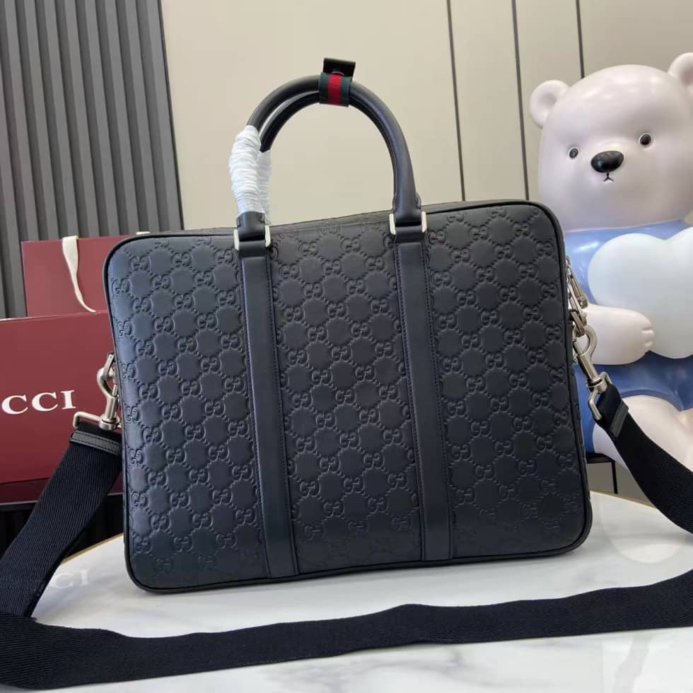 Gucci GG Emblem Large Black Briefcase 850222_1_158989 Gucci GG Emblem Large Black Briefcase 850222