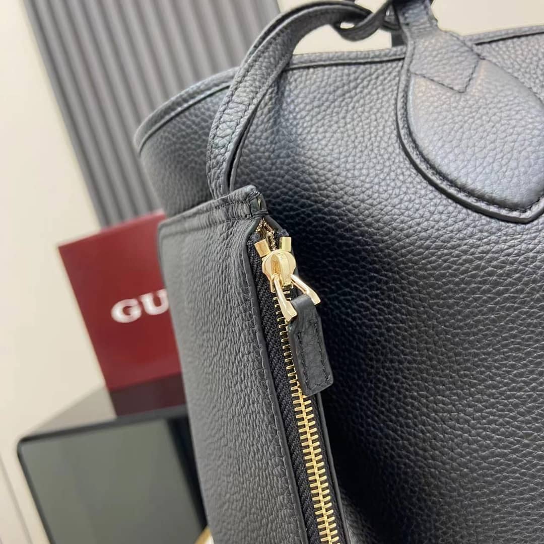 Gucci Totissima Leather Large Black Tote 839112_5_159079 Gucci Totissima Leather Large Black Tote 839112