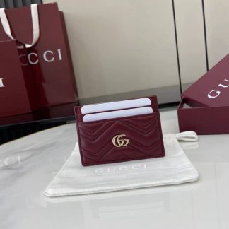 Gucci GG Marmont Red Card Case 443127