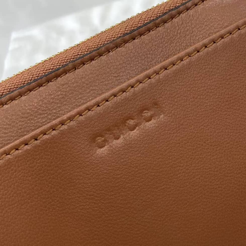 Gucci GG Marmont Zip Brown Key Pouch 837747_5_159339 Gucci GG Marmont Zip Brown Key Pouch 837747