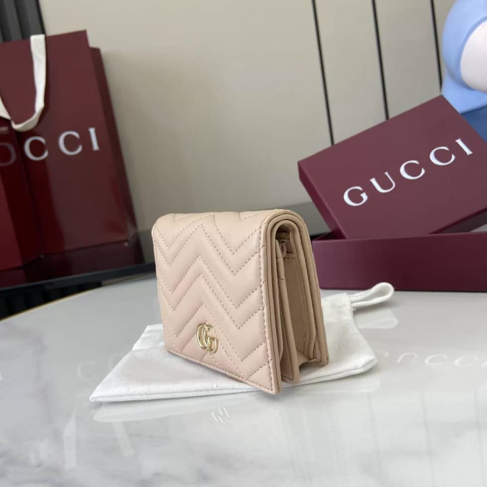 Gucci GG Marmont Pink Bi-fold Wallet 466492_2_159369 Gucci GG Marmont Pink Bi-fold Wallet 466492
