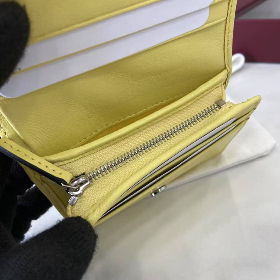 Gucci GG Marmont Yellow Bi-fold Wallet 466492_7_159379 Gucci GG Marmont Yellow Bi-fold Wallet 466492