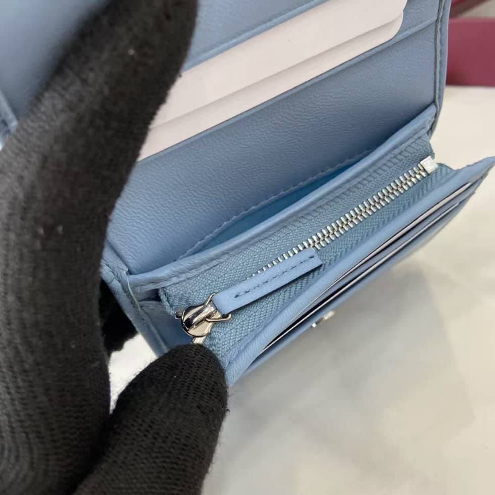 Gucci GG Marmont Light Blue Bi-fold Wallet 466492_7_159398 Gucci GG Marmont Light Blue Bi-fold Wallet 466492