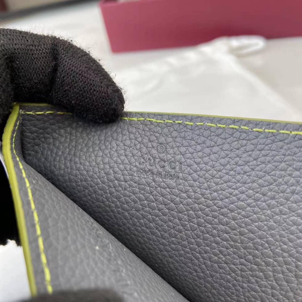 Gucci Logo Green Grey Bi-color Card Case 817043_8_159638 Gucci Logo Green Grey Bi-color Card Case 817043