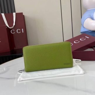 Gucci Leather Green Bi-color Zip Around Wallet