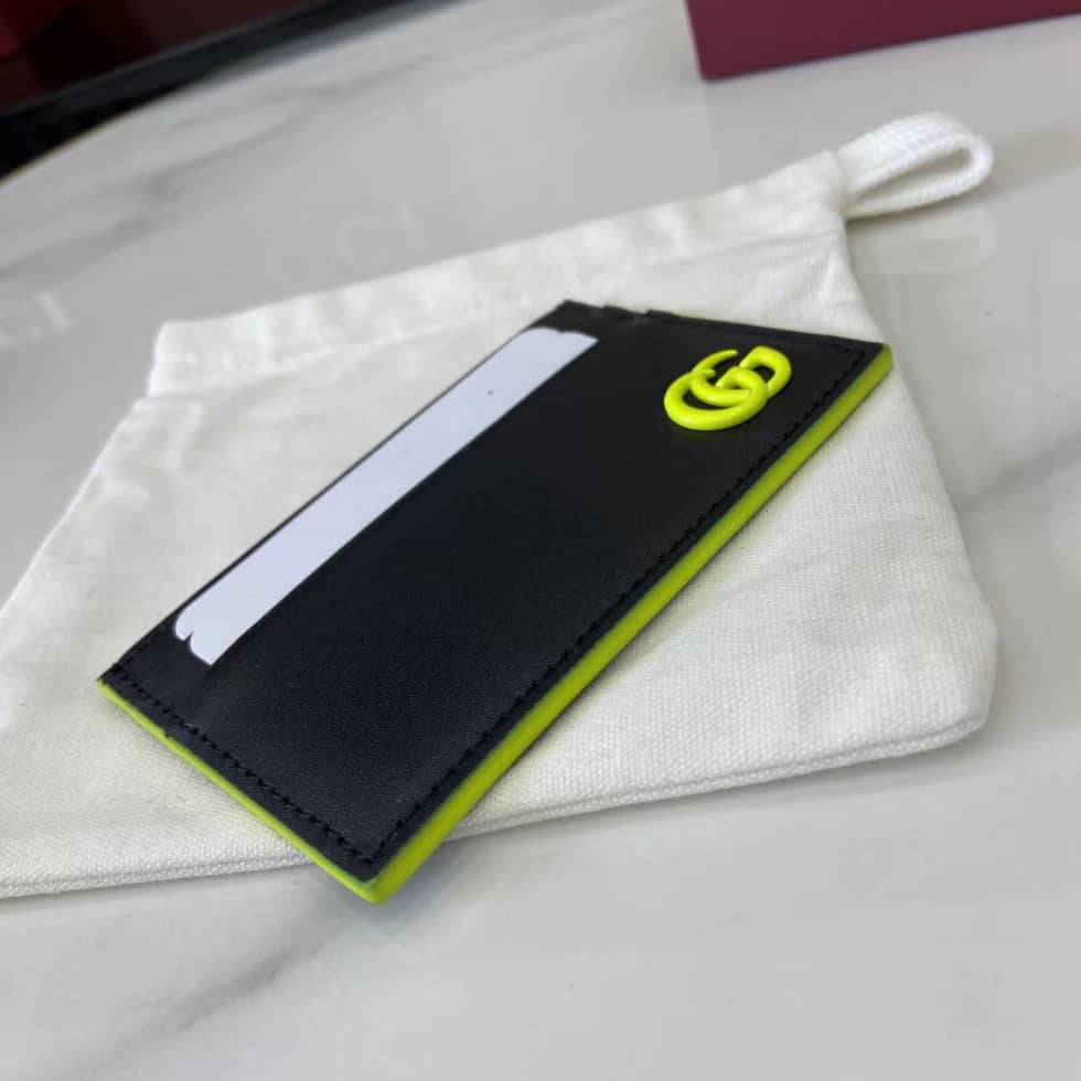 Gucci GG Marmont Card Case Black Green 835049_4_159808 Gucci GG Marmont Card Case Black Green 835049