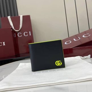 Gucci GG Marmont Bi-fold Coin Wallet Black Green