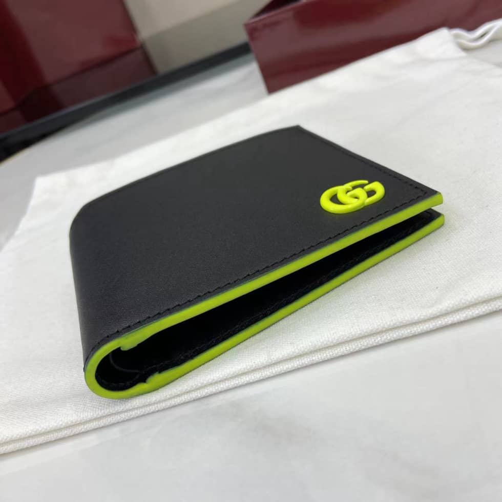 Gucci GG Marmont Bi-fold Wallet Black Green 835047_4_159908 Gucci GG Marmont Bi-fold Wallet Black Green 835047