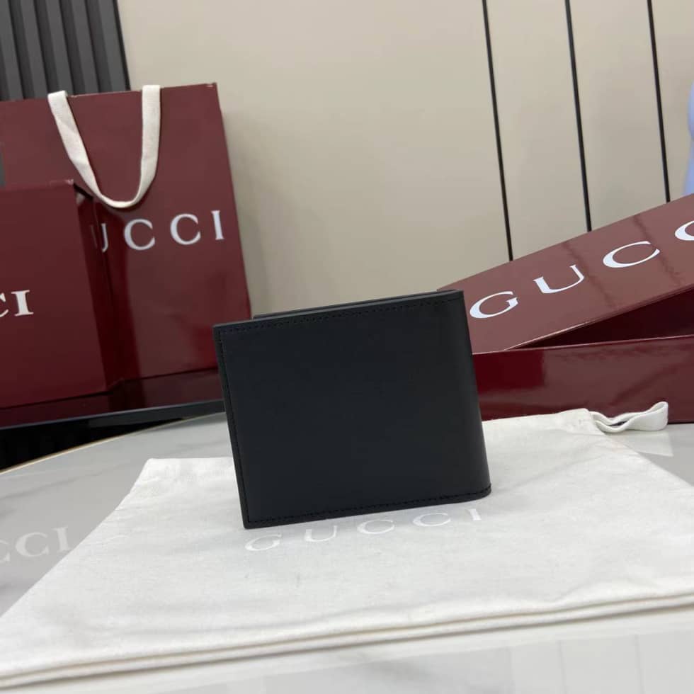 Gucci GG Marmont Bi-fold Wallet Black 835047_2_159928 Gucci GG Marmont Bi-fold Wallet Black 835047