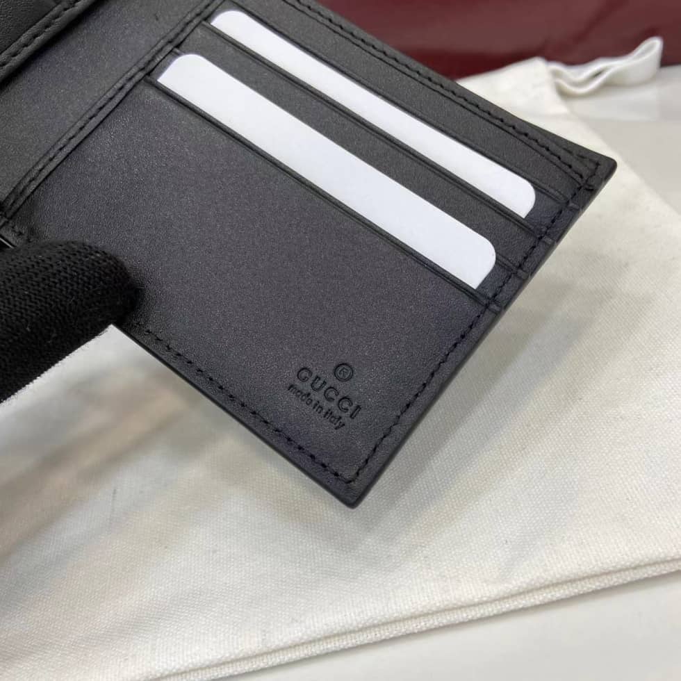 Gucci GG Marmont Bi-fold Wallet Black 835047_7_159928 Gucci GG Marmont Bi-fold Wallet Black 835047