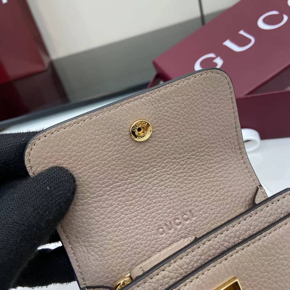Gucci Softbit Leather Taupe Card Case 828148_5_159968 Gucci Softbit Leather Taupe Card Case 828148