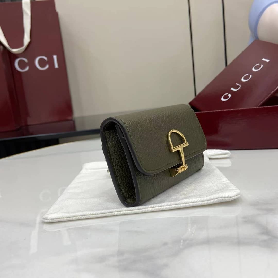 Gucci Softbit Leather Green Card Case 828148_1_159988 Gucci Softbit Leather Green Card Case 828148